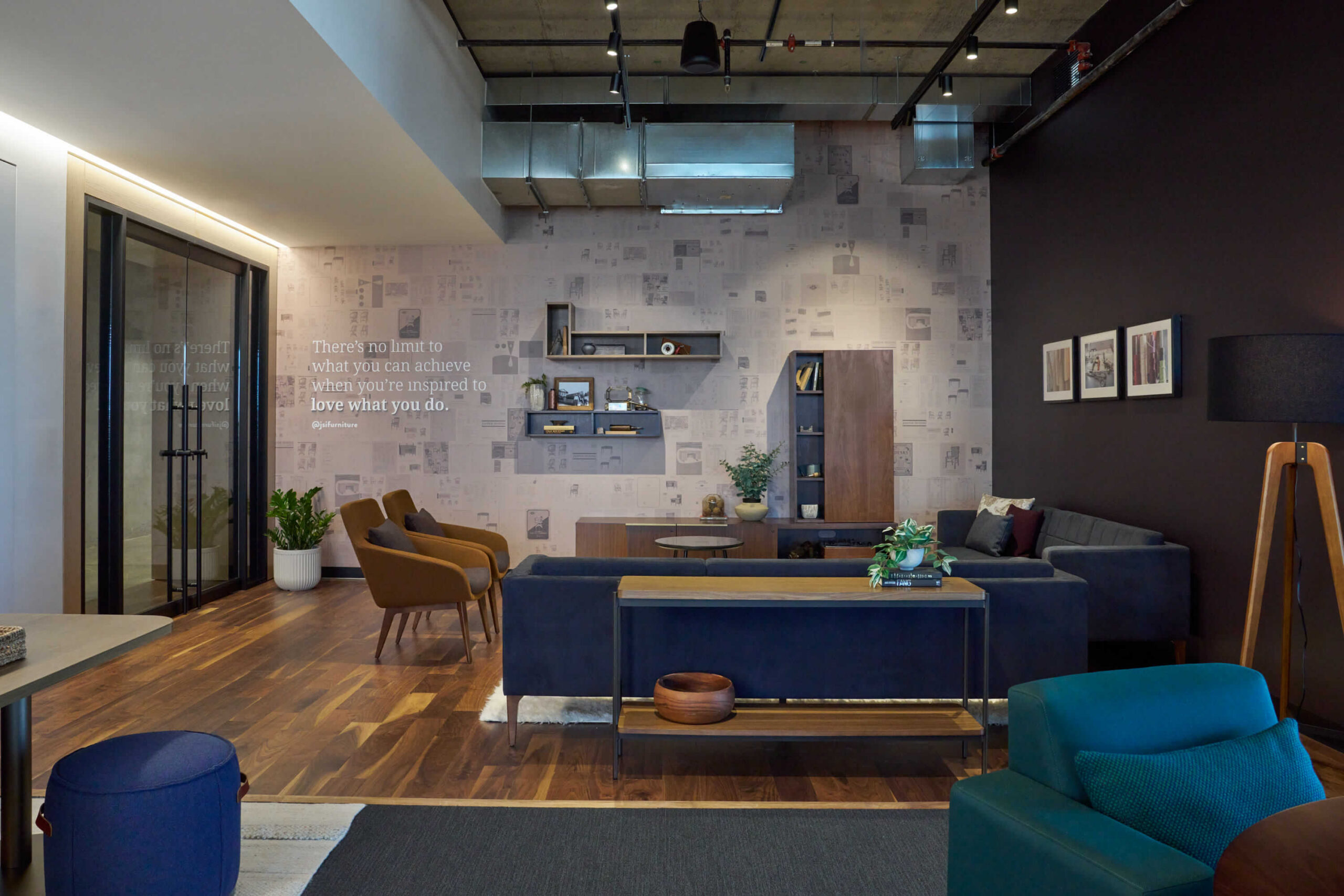 jsi_chicagoshowroom_00012